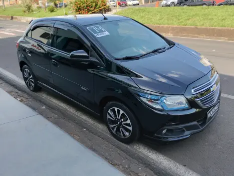 CHEVROLET Onix Hatch 1.4 4P FLEX LTZ, Foto 3