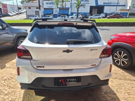 CHEVROLET Onix Hatch 1.0 12V 4P FLEX RS TURBO AUTOM�TICO, Foto 9