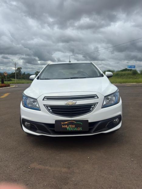 CHEVROLET Onix Hatch 1.4 4P FLEX LTZ, Foto 2