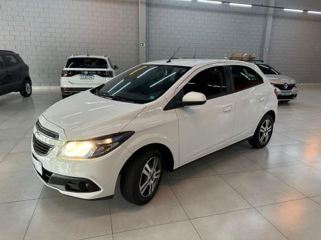 CHEVROLET Onix Hatch 1.4 4P FLEX LT, Foto 4