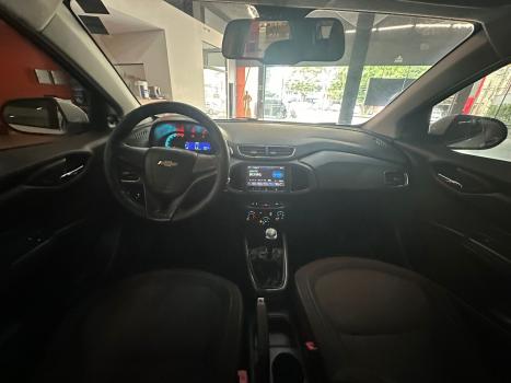 CHEVROLET Onix Hatch 1.4 4P FLEX LT, Foto 5