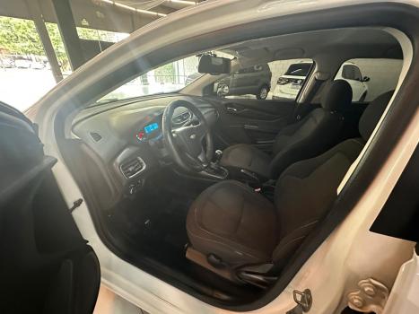 CHEVROLET Onix Hatch 1.4 4P FLEX LT, Foto 7