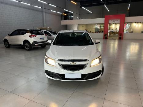 CHEVROLET Onix Hatch 1.4 4P FLEX LT, Foto 11
