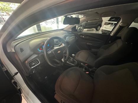 CHEVROLET Onix Hatch 1.4 4P FLEX LT, Foto 13