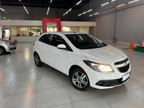 CHEVROLET Onix Hatch 1.4 4P FLEX LT, Foto 19