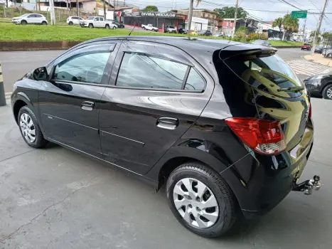 CHEVROLET Onix Hatch 1.0 12V 4P FLEX LT, Foto 7