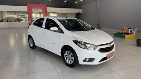CHEVROLET Onix Hatch 1.0 4P FLEX LT, Foto 2
