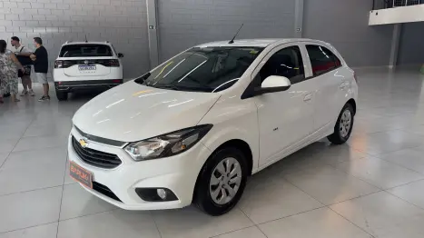 CHEVROLET Onix Hatch 1.0 4P FLEX LT, Foto 3