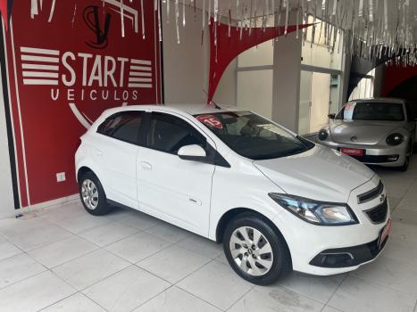 CHEVROLET Onix Hatch 1.4 4P FLEX LT, Foto 5