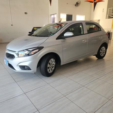 CHEVROLET Onix Hatch 1.0 4P FLEX LT, Foto 2