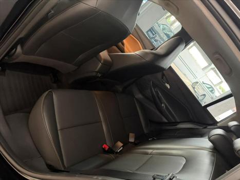 CHEVROLET Onix Hatch 1.0 12V 4P FLEX PREMIER TURBO AUTOM�TICO, Foto 11