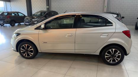 CHEVROLET Onix Hatch 1.4 4P FLEX LTZ, Foto 14