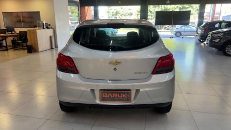 CHEVROLET Onix Hatch 1.4 4P FLEX LTZ, Foto 17