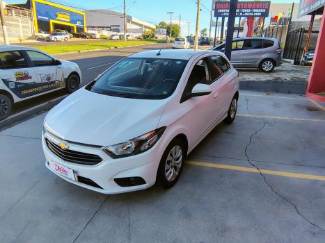 CHEVROLET Onix Hatch 1.4 4P FLEX LT AUTOM�TICO, Foto 2