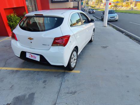 CHEVROLET Onix Hatch 1.4 4P FLEX LT AUTOM�TICO, Foto 6