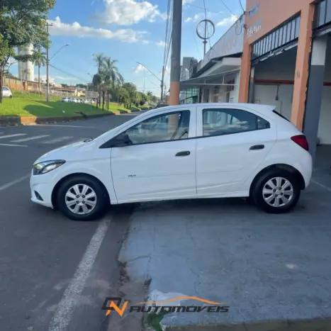 CHEVROLET Onix Hatch 1.0 4P FLEX JOY, Foto 2