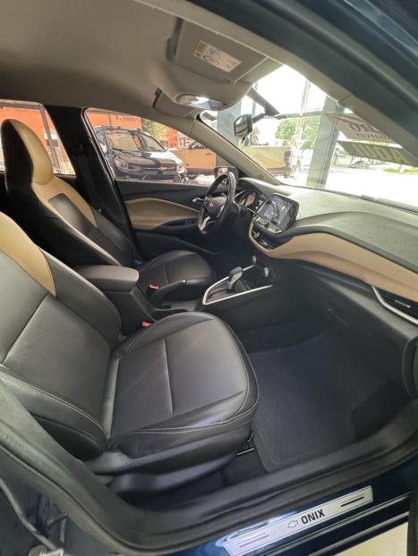 CHEVROLET Onix Hatch 1.0 12V 4P FLEX PREMIER 2 TURBO AUTOM�TICO, Foto 10