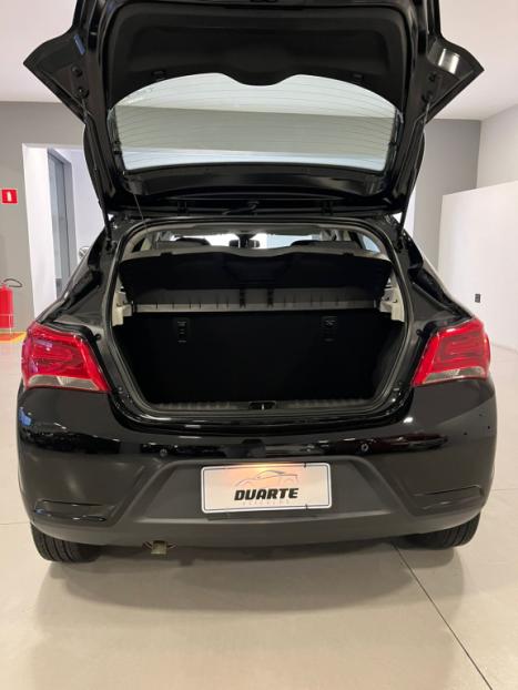 CHEVROLET Onix Hatch 1.4 4P FLEX ADVANTAGE AUTOM�TICO, Foto 9