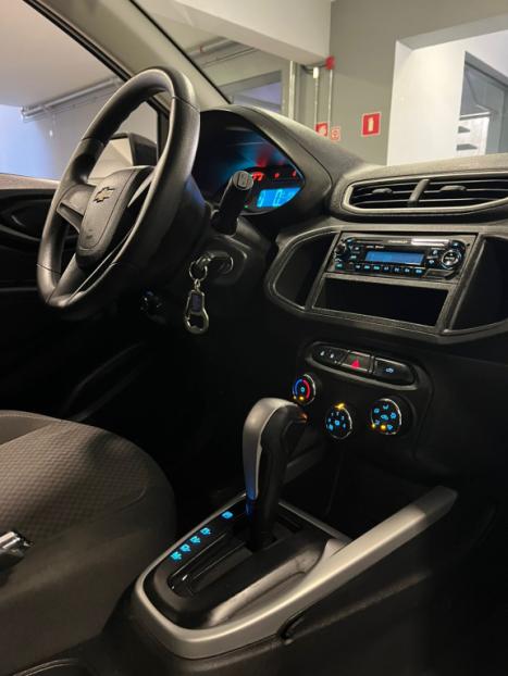 CHEVROLET Onix Hatch 1.4 4P FLEX ADVANTAGE AUTOM�TICO, Foto 16
