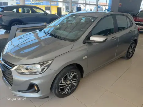 CHEVROLET Onix Hatch 1.0 12V 4P FLEX LT TURBO AUTOM�TICO, Foto 3