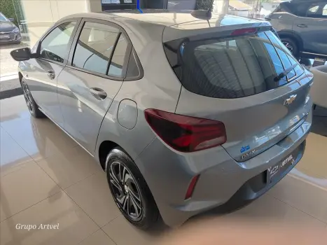 CHEVROLET Onix Hatch 1.0 12V 4P FLEX LT TURBO AUTOM�TICO, Foto 5