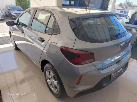 CHEVROLET Onix Hatch 1.0 4P FLEX, Foto 5