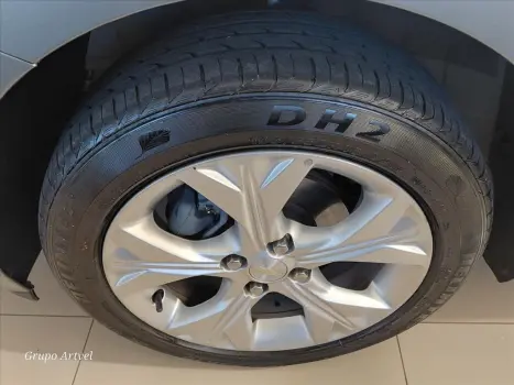 CHEVROLET Onix Hatch 1.0 4P FLEX LTZ TURBO AUTOM�TICO, Foto 10