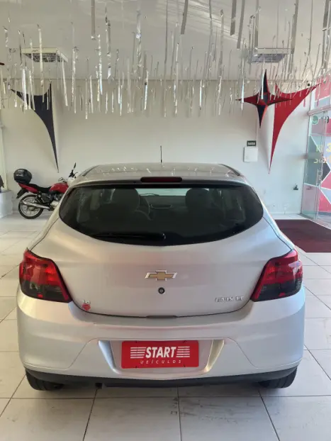CHEVROLET Onix Hatch 1.4 4P FLEX LT, Foto 8