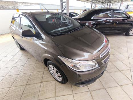 CHEVROLET Onix Hatch 1.4 4P FLEX LT, Foto 1