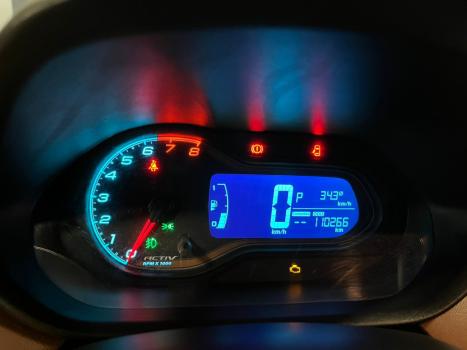 CHEVROLET Onix Hatch 1.4 4P FLEX ACTIV AUTOM�TICO, Foto 6