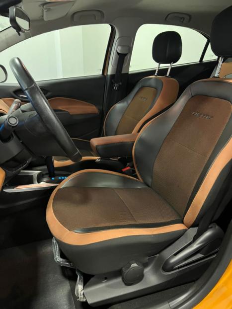 CHEVROLET Onix Hatch 1.4 4P FLEX ACTIV AUTOM�TICO, Foto 15