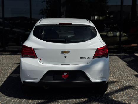 CHEVROLET Onix Hatch 1.4 4P FLEX LTZ AUTOM�TICO, Foto 12