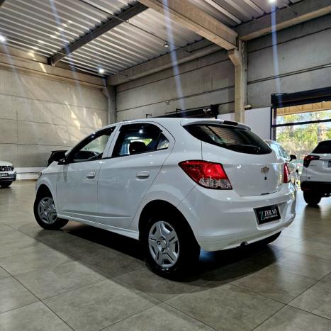 CHEVROLET Onix Hatch 1.0 4P FLEX LT, Foto 5