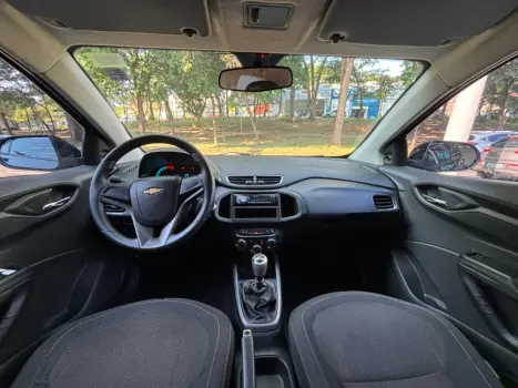 CHEVROLET Onix Hatch 1.4 4P FLEX LT, Foto 9