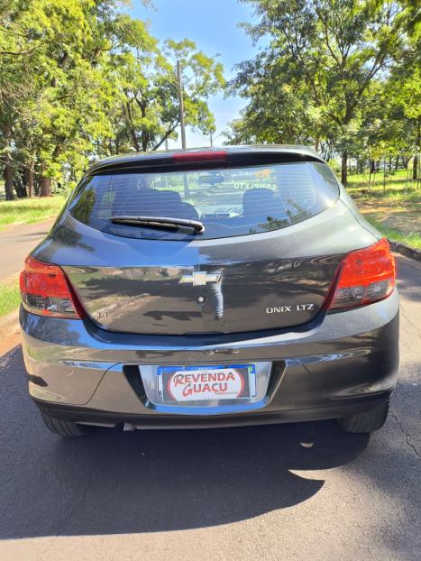 CHEVROLET Onix Hatch 1.4 4P FLEX LTZ, Foto 7