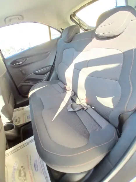 CHEVROLET Onix Hatch 1.4 4P FLEX LT AUTOM�TICO, Foto 11