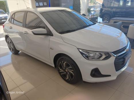 CHEVROLET Onix Hatch 1.0 12V 4P FLEX LT TURBO AUTOM�TICO, Foto 2