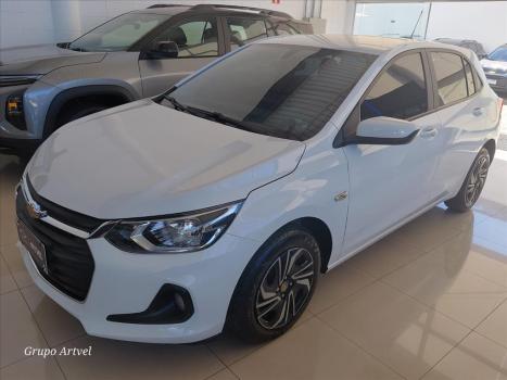 CHEVROLET Onix Hatch 1.0 12V 4P FLEX LT TURBO AUTOM�TICO, Foto 3