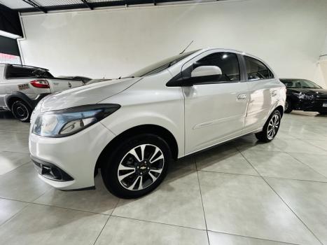 CHEVROLET Onix Hatch 1.4 4P FLEX LTZ, Foto 4