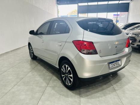 CHEVROLET Onix Hatch 1.4 4P FLEX LTZ, Foto 5