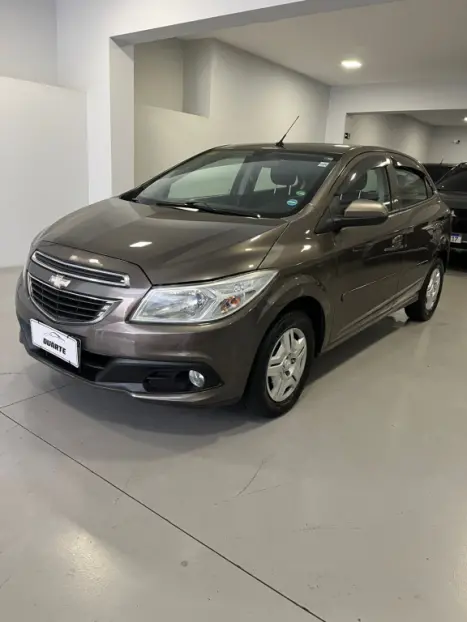 CHEVROLET Onix Hatch 1.0 4P FLEX LT, Foto 3