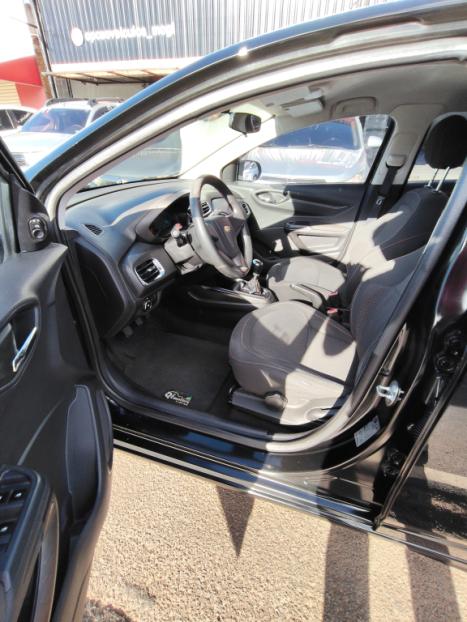CHEVROLET Onix Hatch 1.4 4P FLEX LTZ, Foto 10