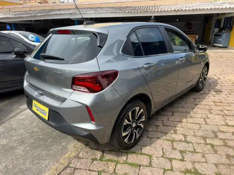CHEVROLET Onix Hatch 1.0 12V 4P FLEX PREMIER 2 TURBO AUTOM�TICO, Foto 4