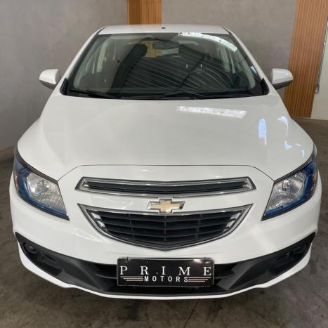 CHEVROLET Onix Hatch 1.4 4P FLEX LT, Foto 8