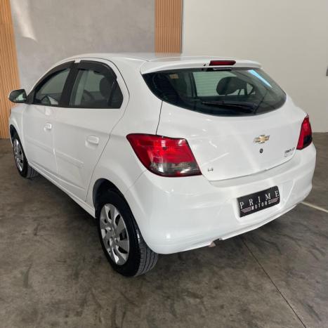 CHEVROLET Onix Hatch 1.4 4P FLEX LT, Foto 12
