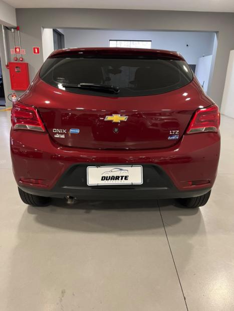 CHEVROLET Onix Hatch 1.4 4P FLEX LTZ AUTOM�TICO, Foto 4