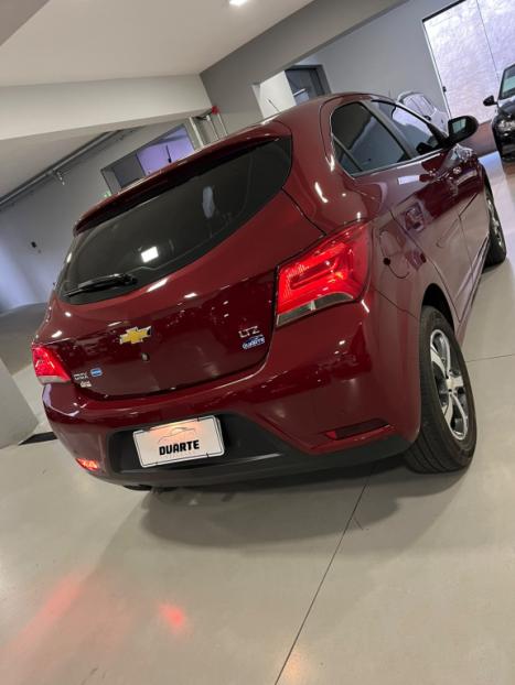 CHEVROLET Onix Hatch 1.4 4P FLEX LTZ AUTOM�TICO, Foto 7