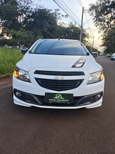 CHEVROLET Onix Hatch 1.4 4P FLEX EFFECT, Foto 2