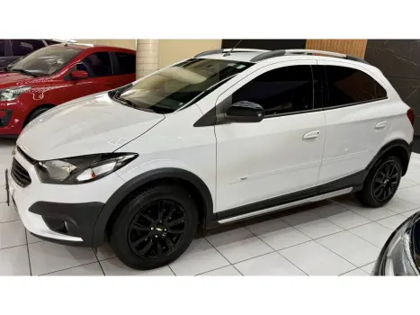 CHEVROLET Onix Hatch 1.4 4P FLEX ACTIV AUTOM�TICO, Foto 4