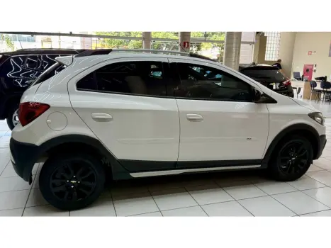 CHEVROLET Onix Hatch 1.4 4P FLEX ACTIV AUTOM�TICO, Foto 5